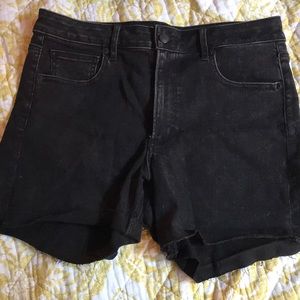 American eagle super super stretch black shorts 10